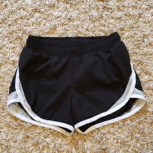 Girls Old Navy Active Go-Dry Size Med 8